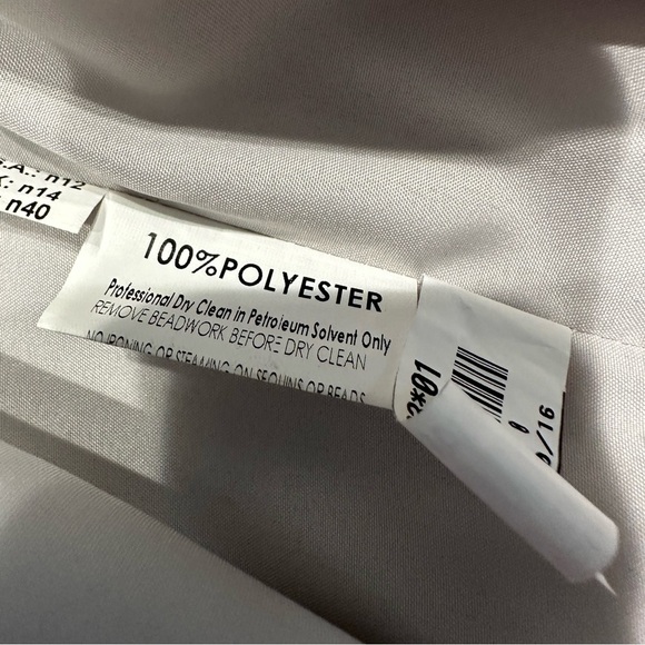 JASMINE BRIDESMAIDS ~ Women’s formal tiered gown with rhinestone straps size 12 - Picture 6 of 9